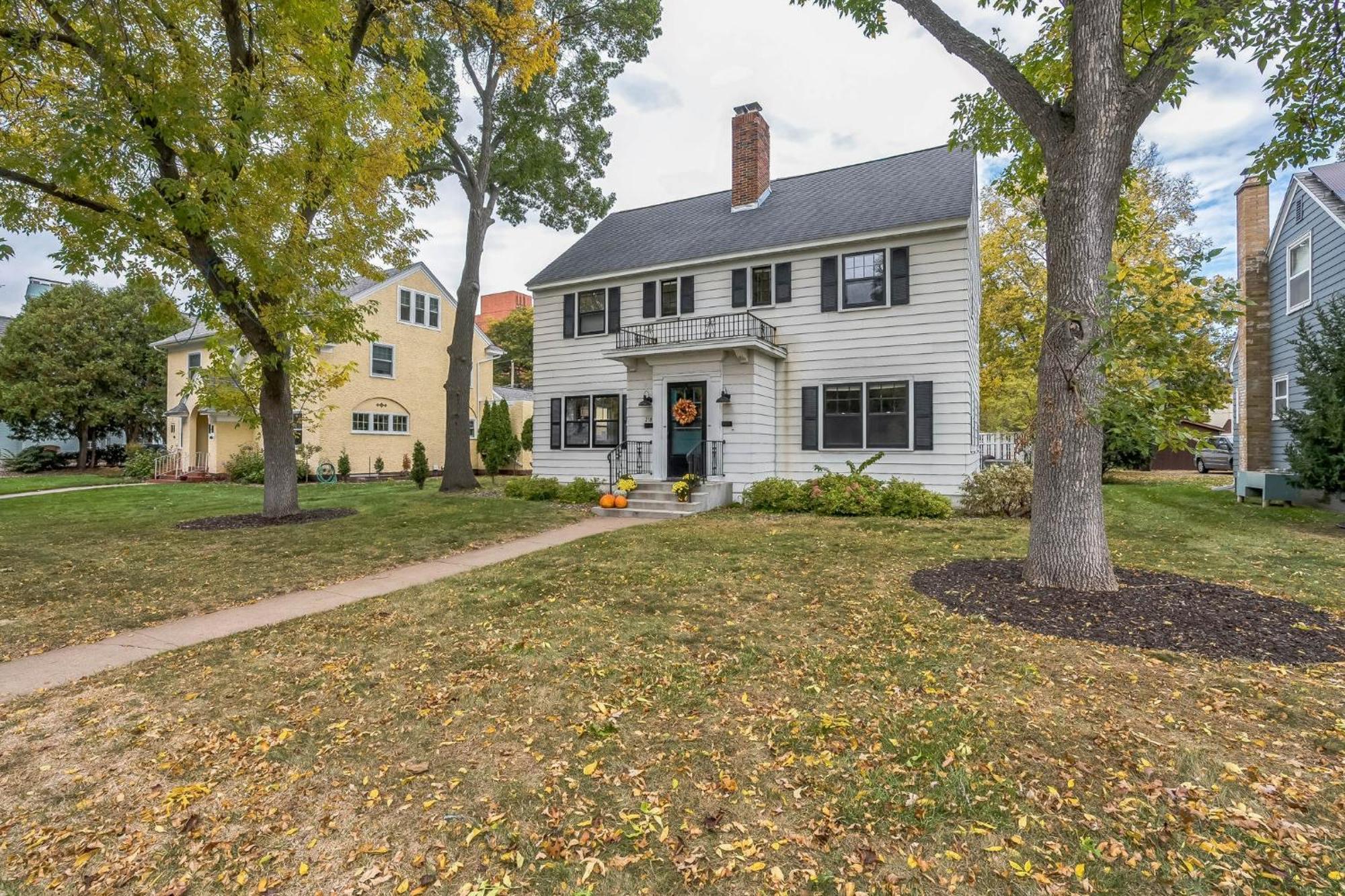 The Mckinley House Condo Eau Claire Luaran gambar